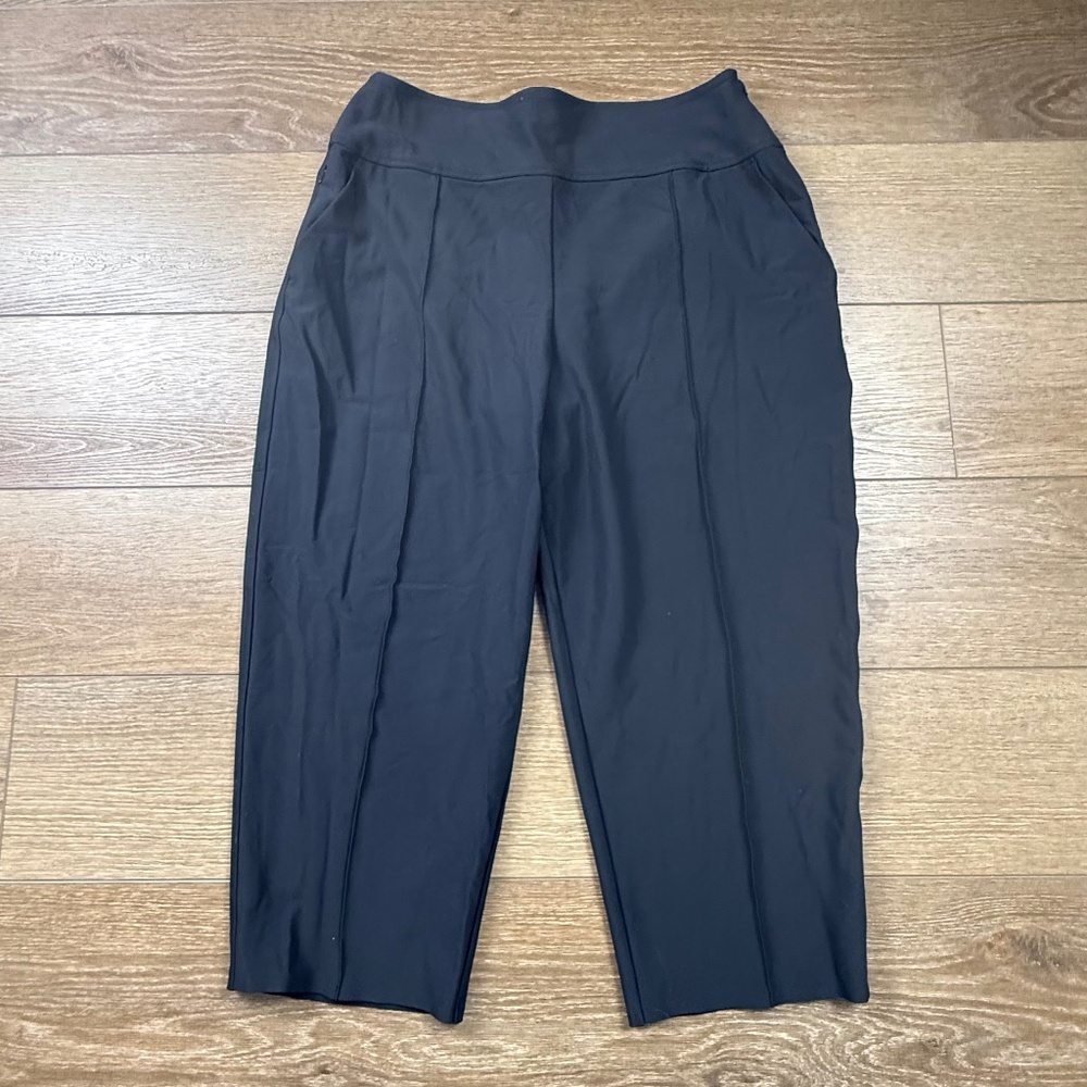 Athleta Stellar Wide Leg Women's Crop Pants, Black, Size 14, Lifestyle, Athletic - Picture 2 of 13